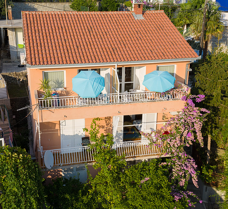 Apartments Birgmajer, Podgora