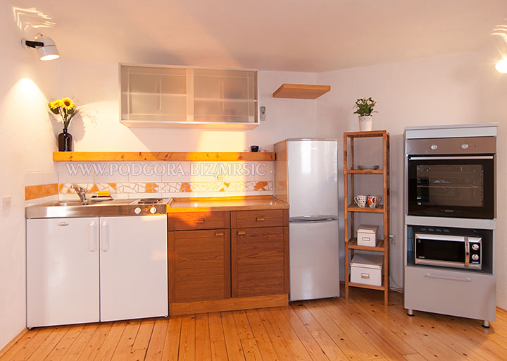 apartment Mrsi, Podgora - kitchen