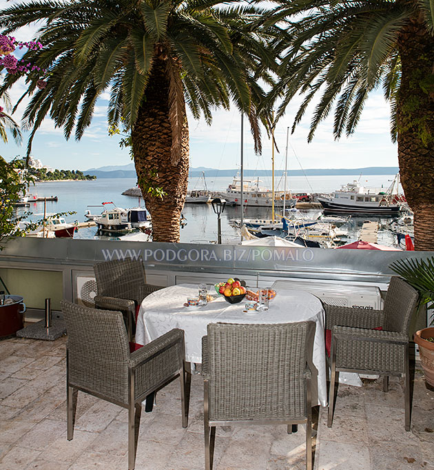 Apartments Pomalo, Podgora - balcony with sea view