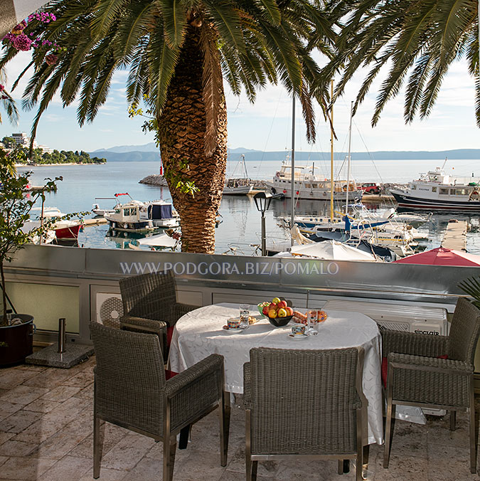 Apartments Pomalo, Podgora - balcony with sea view