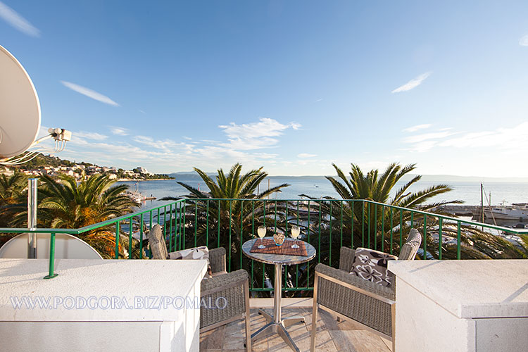 apartments Pomalo, Podgora - balcony with sea view