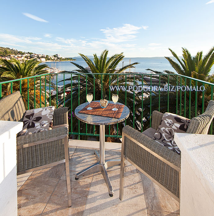 apartments Pomalo, Podgora - balcony with sea view