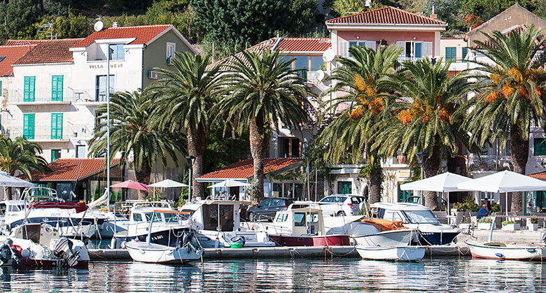 apartments Pomalo, Podgora - viewed from sea